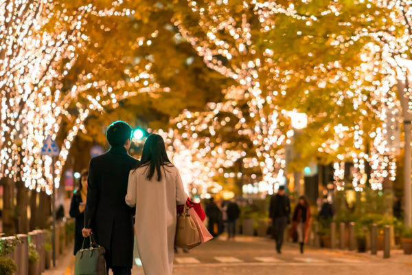 KFC and Christmas Cake?! How to Spend a Japanese Christmas