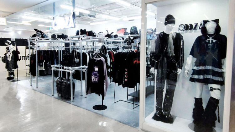 最強聯名快搶！日本原宿暗黑系穿搭品牌QOOZA，推活女孩不可錯過的單品完整收藏